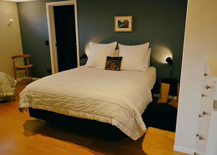 Kowhai - Private Opposite Golf Course *